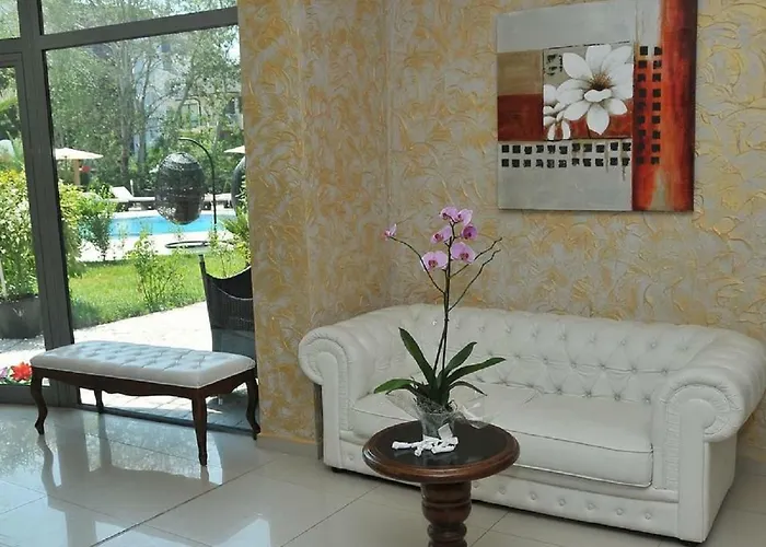 Hotel Mida Słoneczny Brzeg